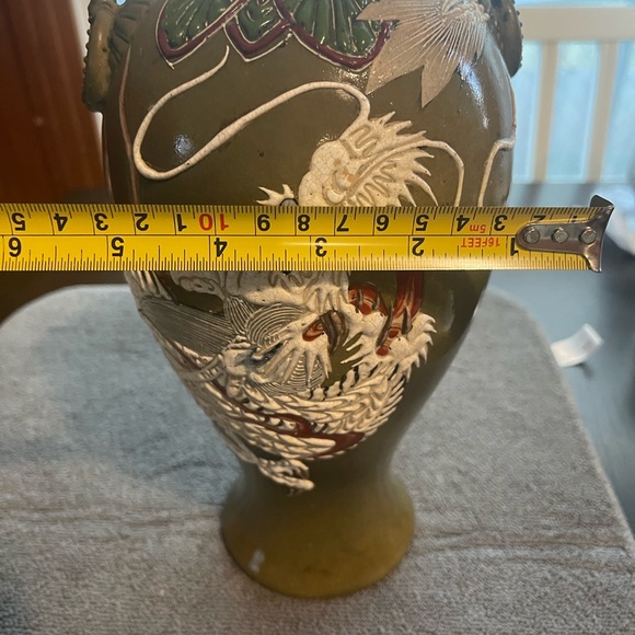 Moriage Vase - Picture 3 of 9